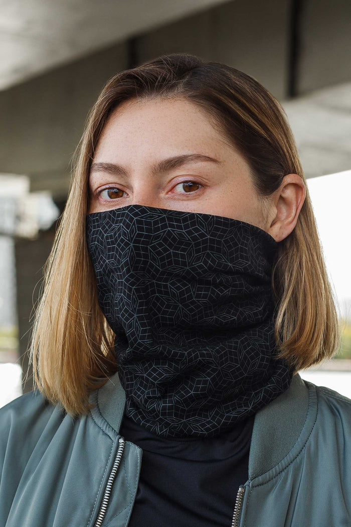 Penrose Mono Neck Gaiter - Black