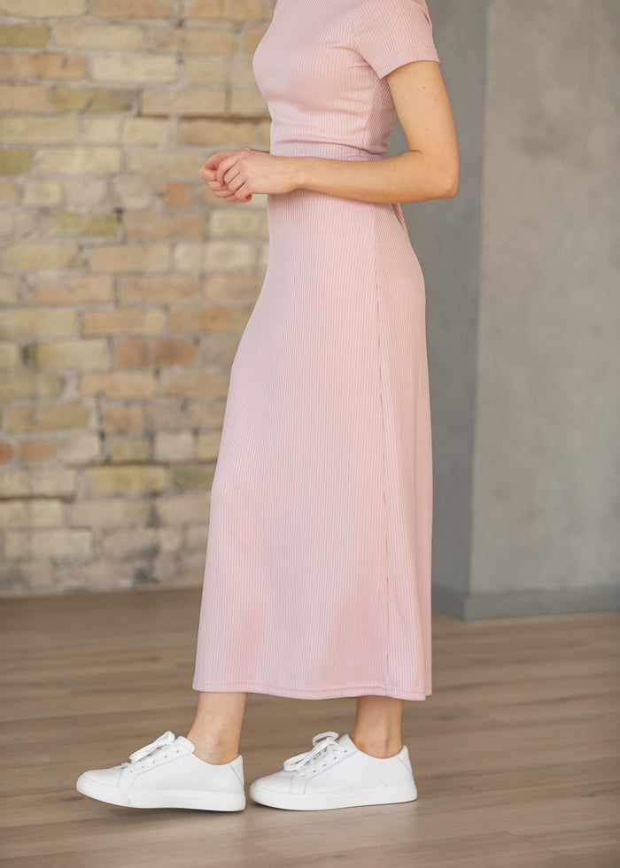 Pink Ribbed Knit Top & Skirt Set FF Tops