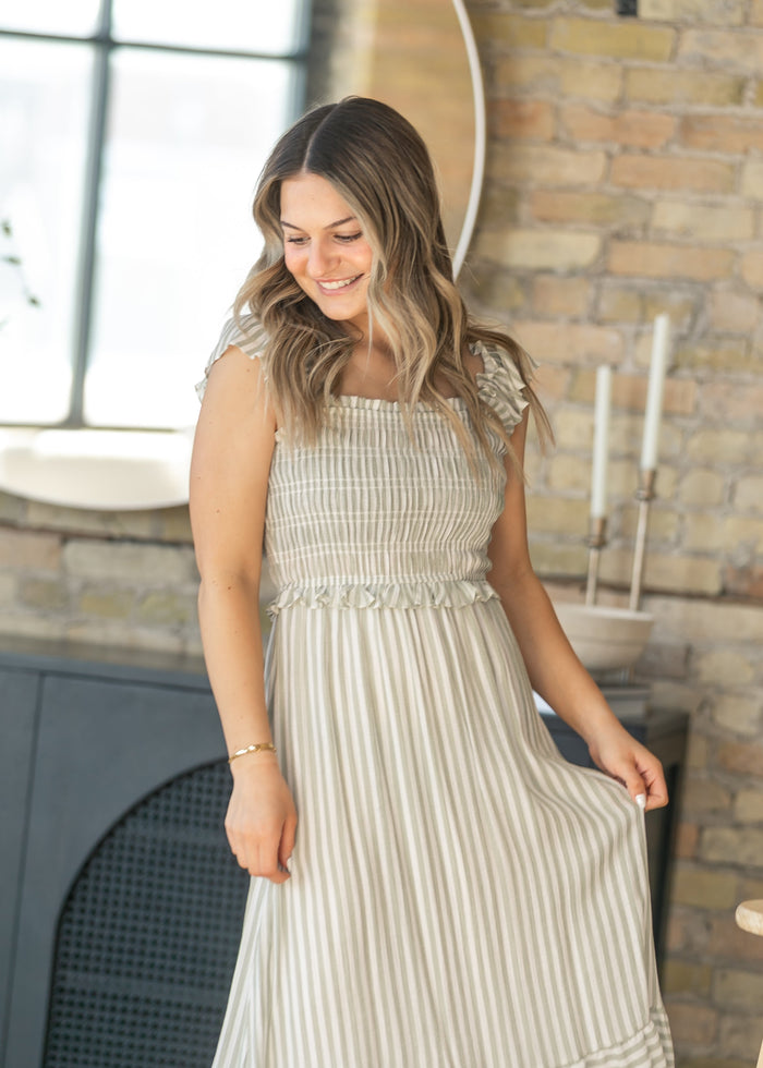 Ruffle Sleeve Square Neck Maxi Dress FF Dresses