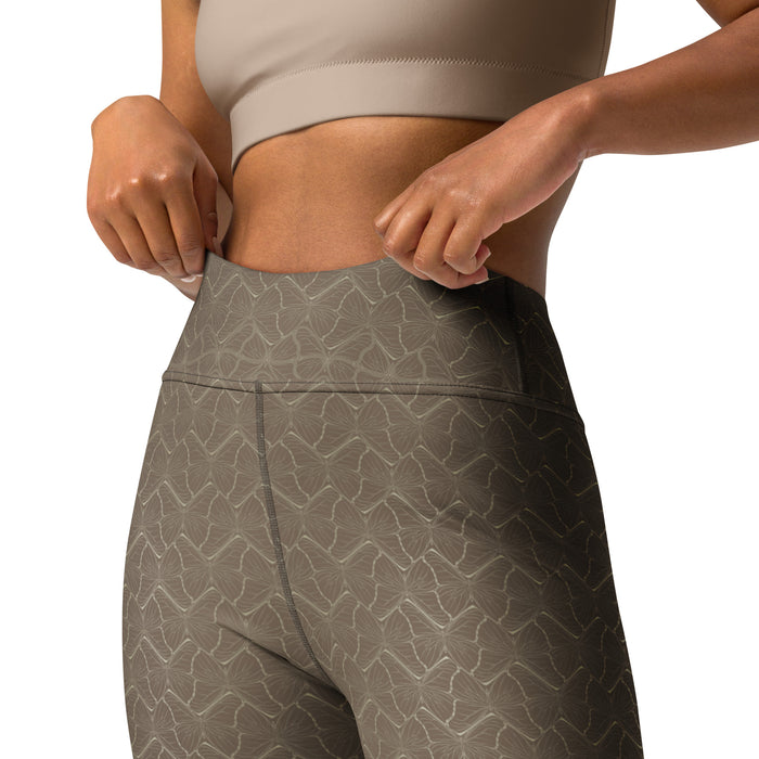 Shipibo Butterfly Soft Bark - Earthy Gradient Yoga Leggings - symbolika