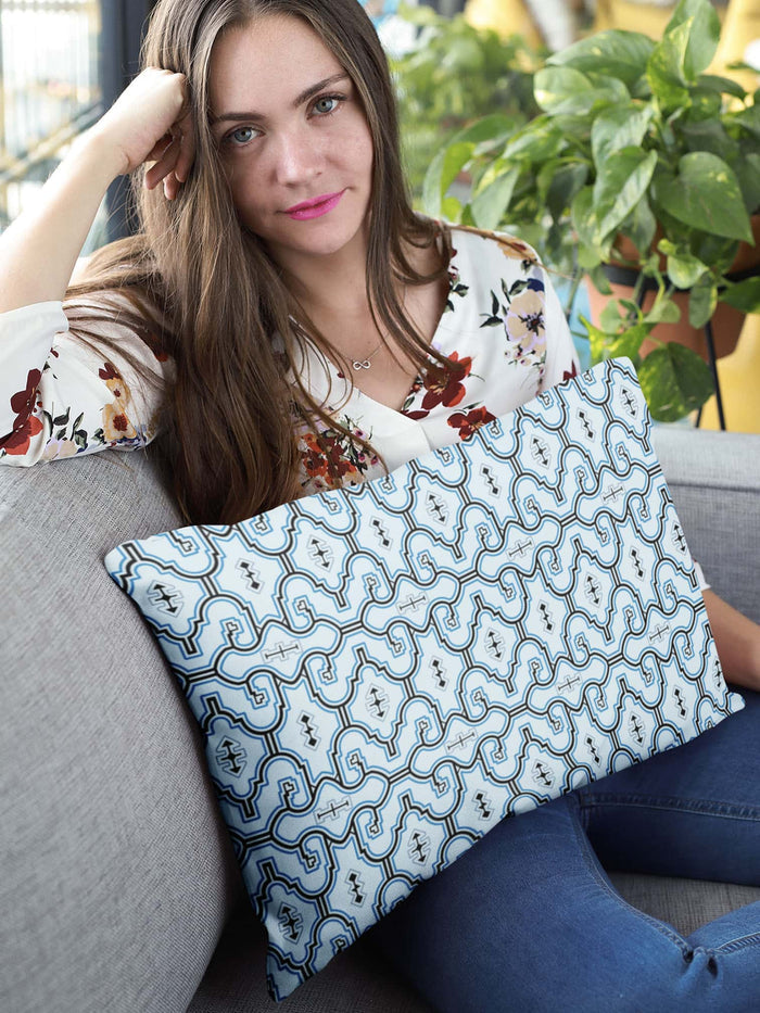 Shipibo Classic - Rectangular Pillow - symbolika