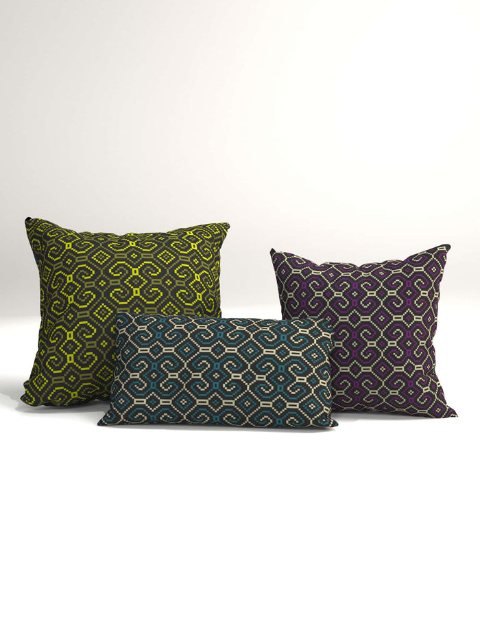 Shipibo - Conibo Cushion - Black on Grey - symbolika