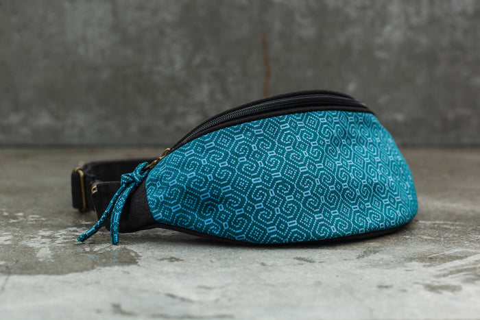 Shipibo-Conibo Emerald Fanny Pack - Black