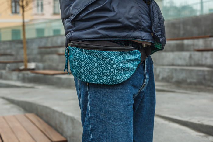 Shipibo-Conibo Emerald Fanny Pack - Black