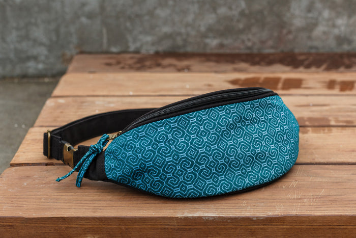 Shipibo-Conibo Emerald Fanny Pack - Black