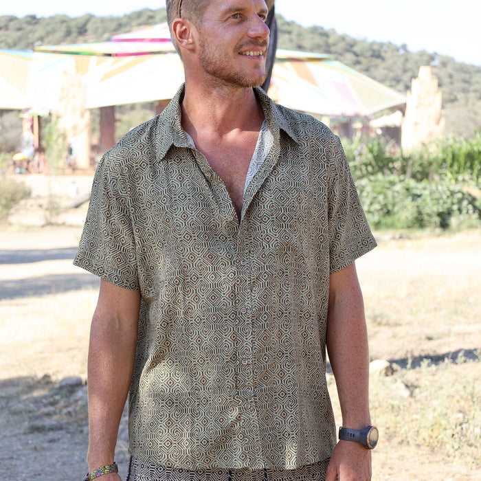 SHIPIBO CONIBO Half Sleeve Button Up Shirt - symbolika