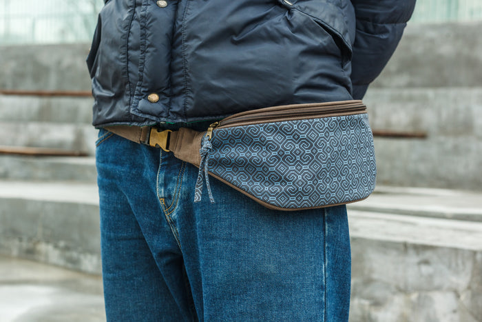 Shipibo-Conibo Lava Grey Fanny Pack - Grey