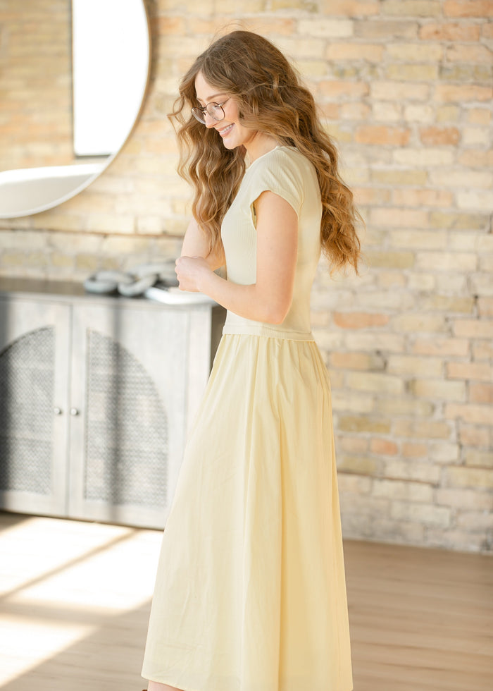 Short Sleeve Mixed Media Midi Dress FF Dresses