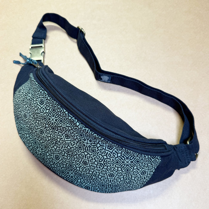 Shroomy Fanny Pack Black — Psilocybin Mushroom Art Fanny Pack - Detail Close-Up by Symbolika