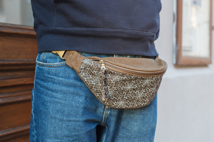 Snaxagon Mono Fanny Pack - Brown
