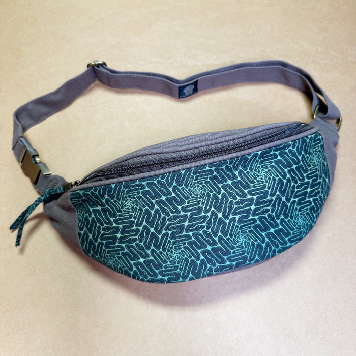 Snaxagons Gradient Fanny Pack — Serpentine Tessellation Art - Sacred Geometry Design Detail by Symbolika