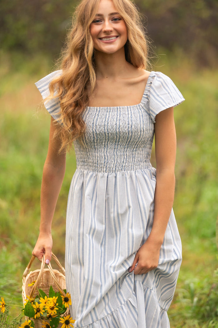 Summer Flutter Sleeve Midi Dress IC Dresses