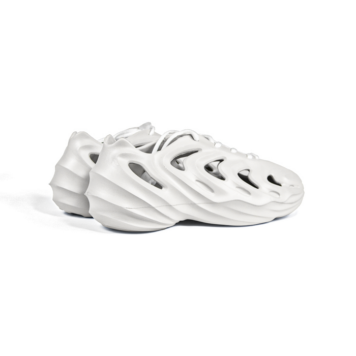 Surfers 2.0 SlipOns - White
