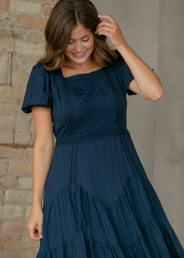 Textured Square Neck Woven Midi Dress FF Dresses