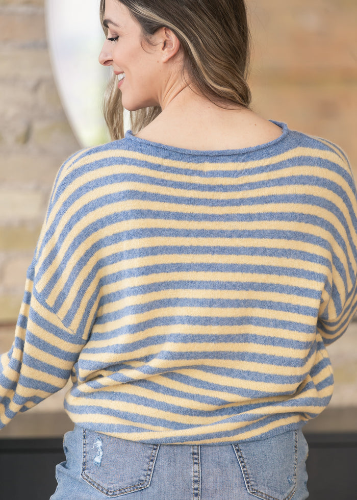 Things Between® Piper Pullover FF Tops