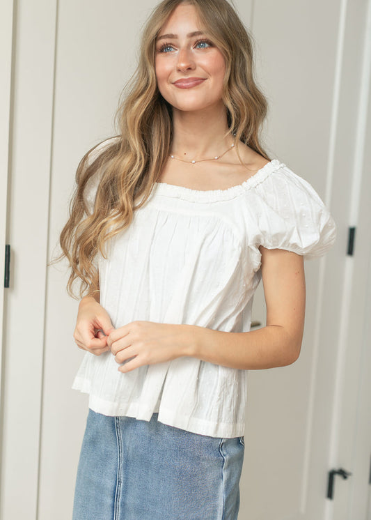 Things Between® Ruffle Detail Top FF Tops