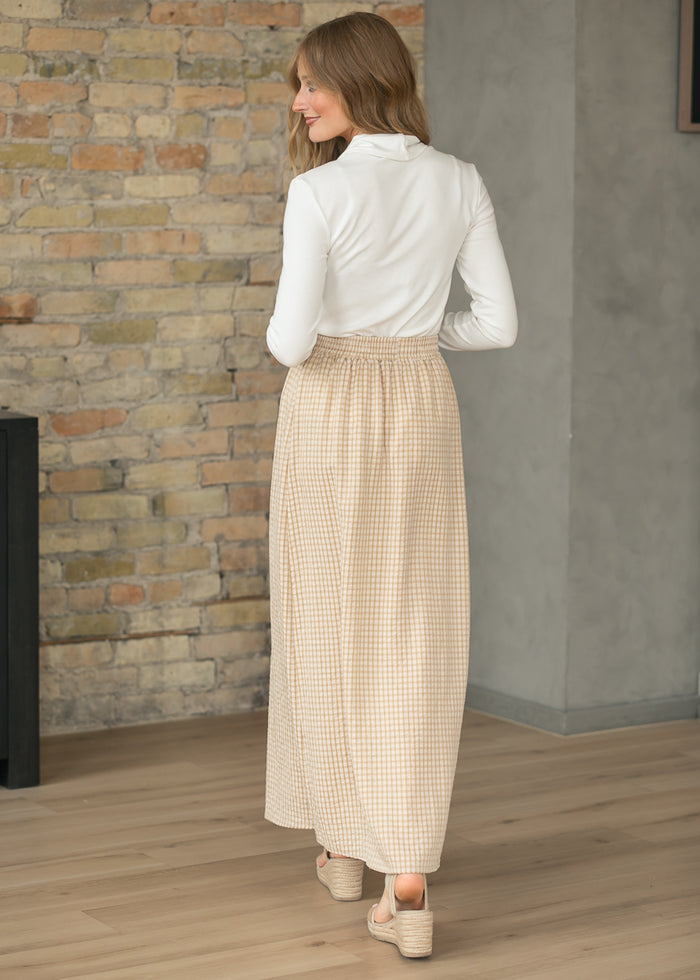 Ultra Soft Ivory Basic Long Sleeve Turtleneck FF Tops