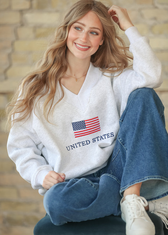 V-Neck USA Pullover Sweatshirt FF Tops