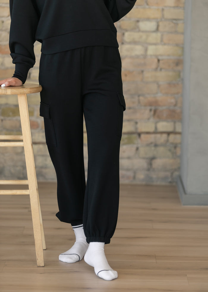 Varley® Black Cargo Pant 25 FF Pants