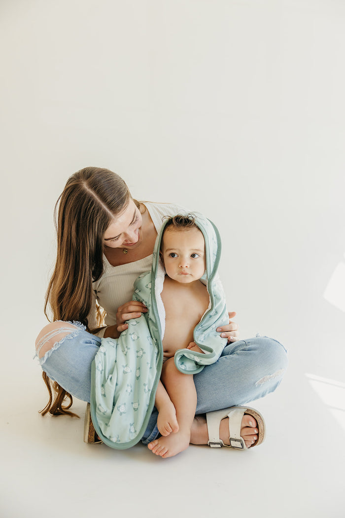 Wade Premium Baby Knit Hooded Towel