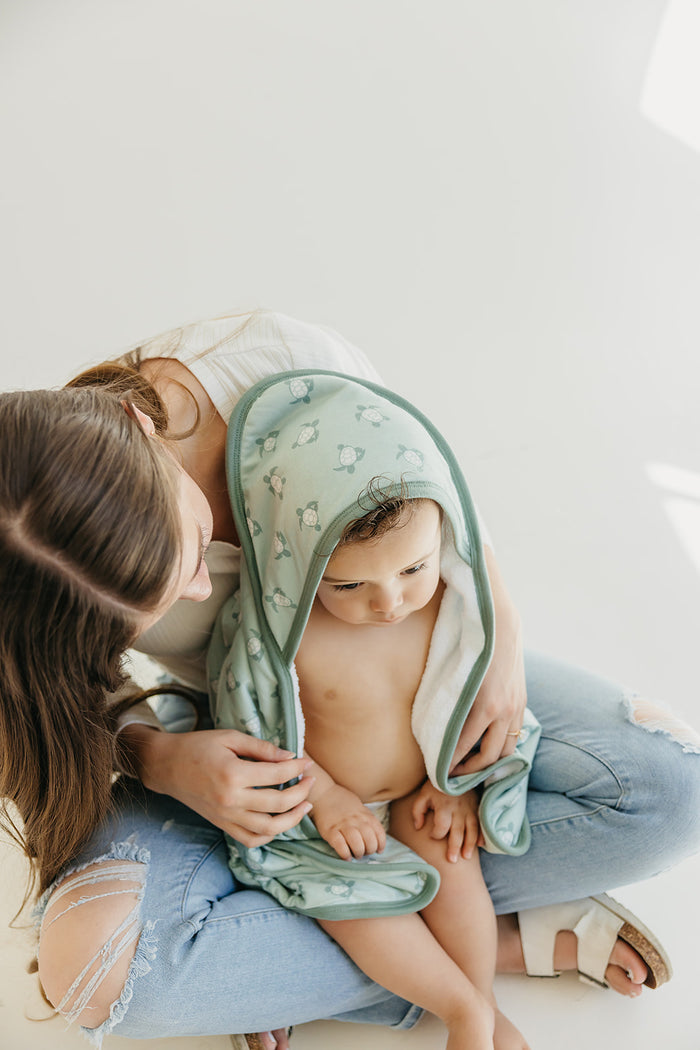 Wade Premium Baby Knit Hooded Towel
