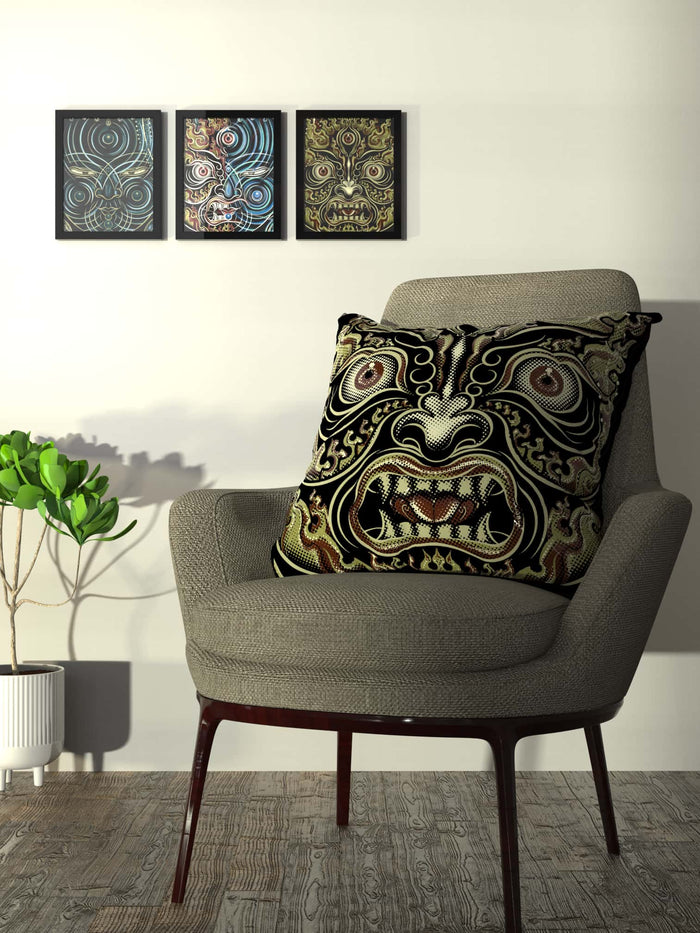 Yogabhoga Fire Face Cushion - symbolika